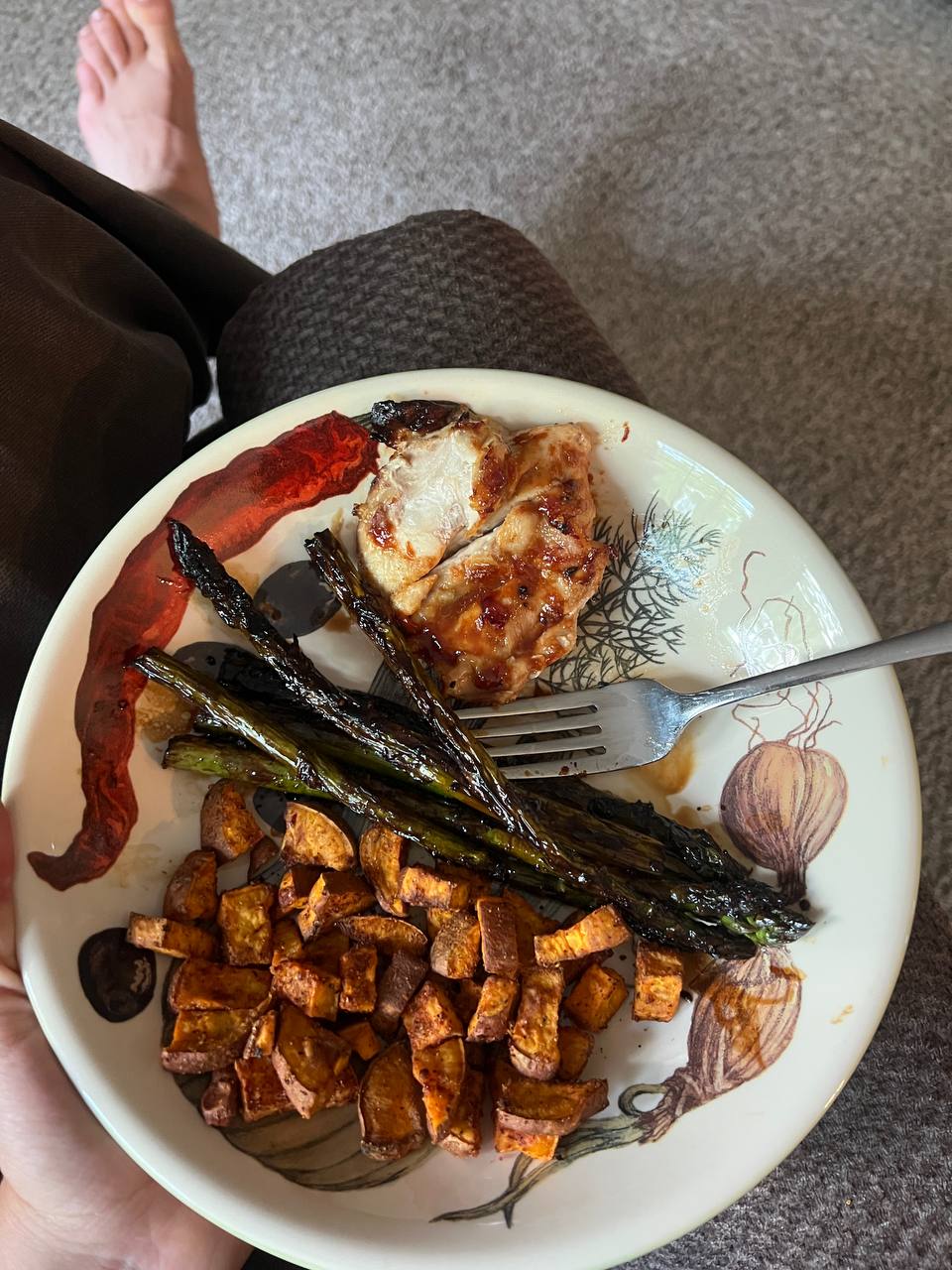 Roasted chicken thigh, Roasted asparagus with honey and garlic glaze, Roasted sweet potato